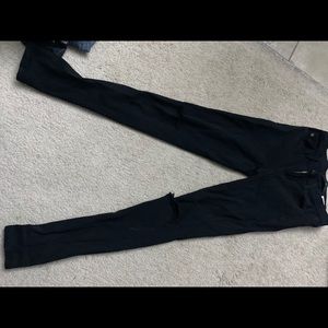 Kancan skinny black jean! Size 26